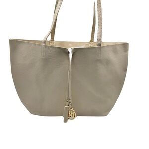 Elegant Badgley Mishcka Tote Bag NWT Gift Ready